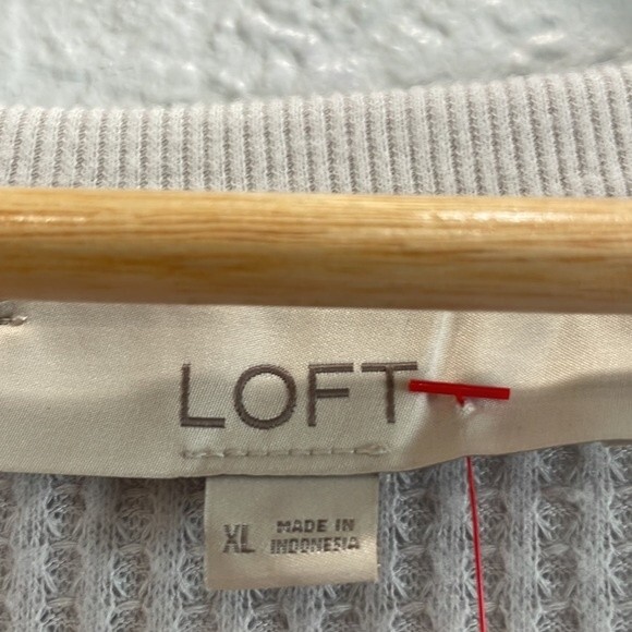 Loft Light Gray Waffle Henley Long Sleeve Top Size XL - Picture 5 of 8